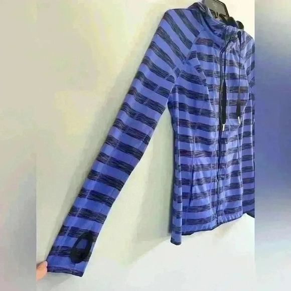 Lukka hooded full zip jacket size Small - Picture 7 of 13